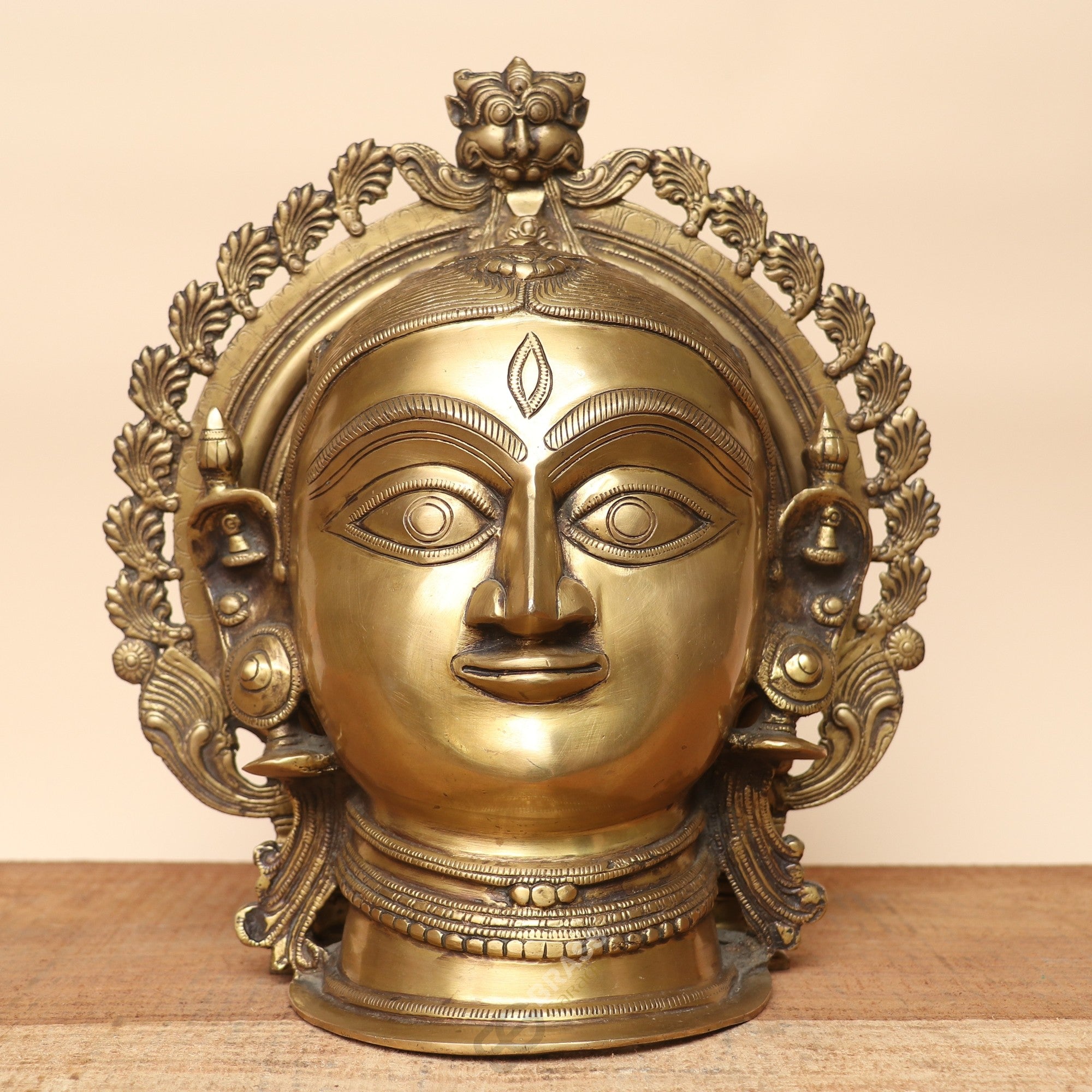 Handcrafted Brass Parvati Mukhalingam with Prabhavali